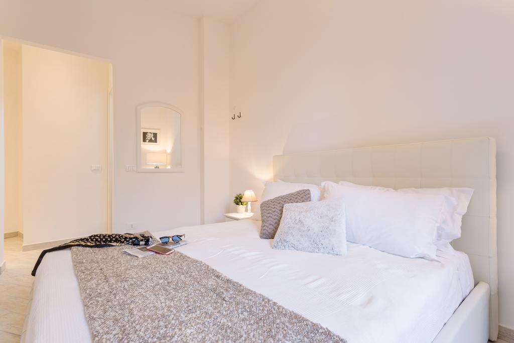 Townhouse By The Spanish Steps Róma Szoba fotó