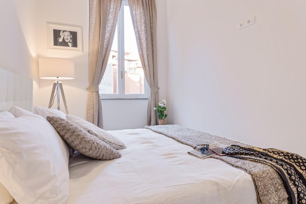 Townhouse By The Spanish Steps Róma Szoba fotó
