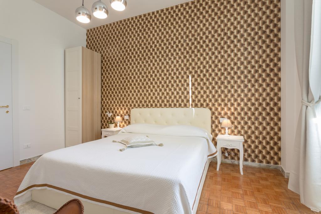 Townhouse By The Spanish Steps Róma Szoba fotó